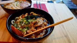 Ramen sind ein japanisches nationalgericht. 11 Laden In Denen Ihr Richtig Gute Ramen Bekommt Mit Vergnugen Munchen