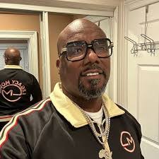 Dominic Cleveland's Instagram, Twitter & Facebook