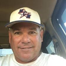 Tom Botelle (@tom_botelle)