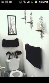 Simple Paris Decorated Bathroom Paris Theme Bathroom Bathroom Themes Paris Bathroom