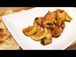 Tagliarlo a pezzi ed infarinarlo leggermente (scuotendo la farina in eccesso). Bocconcini Di Pollo Alla Salsa Di Soia E Limone Youtube Pollo Alla Salsa Di Soia Bocconcini Di Pollo Pollo