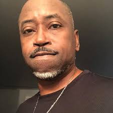 Derek Harris's Instagram, Twitter & Facebook