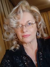 Kaye Payne's Instagram, Twitter & Facebook