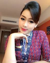 Selalu menarik untuk mengulik hal tentang sosok pramugari, tak terkecuali seragam yang dikenakannya nih, stylovers. Pramugari Cantik Lion Air Di Instagram Ig Novipriyandani Pramugari Pramugariterbaik Lionair Lionaircrew Pramugar Wanita Terseksi Wanita Cantik Wanita