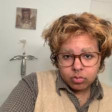 On my 20th (at least) rewatch of Supernatural.... and then BAM!! It Hits  me!! That moment when you realise 'Hot Frosty' was a geeky Ghostfacer!!