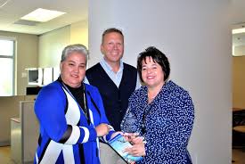 TIA PARROTT RECEIVES EMPLOYEE OF THE YEAR AWARD FROM CPI