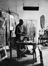 Georges Braque In His Studio Un Gran Artista Que Junto A Pablo Picasso Crearon Una Nueva Tendencia De Arte Llamado El Cubismo Georges Braque Art Art Studios