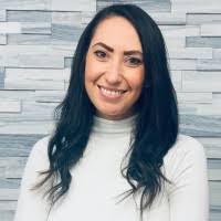 Stephanie Eisenbraun's Instagram, Twitter & Facebook