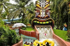 The distance between the famosa theme park and melaka is 30 km. Melaka A Famosa Resort Hotel 3d2n Tour Promotion Package 2020 Mango Vacations