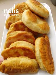 Puf Boregi 10 Dakikada Hazir Nefis Yemek Tarifleri 2020 Yemek Tarifleri Yemek Yiyecek Ve Icecek