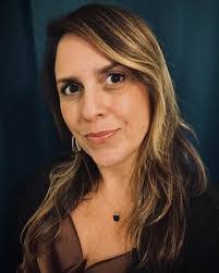 Natasha Pratt's Instagram, Twitter & Facebook