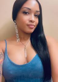 Grand Risings Queen! Looking beautiful in every way! 🤗💜