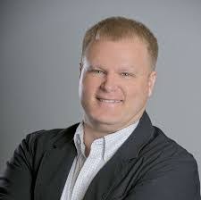 Eric Reho's Instagram, Twitter & Facebook