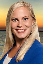Karin Bennett Realtor with Beaufort Realty Consultants focused