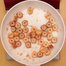 1分で作れるやみつき味 ちくわ明太バターのレシピ動画 作り方 delish kitchen レシピ レシピ 動画レシピ 食べ物のアイデア