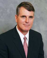 The total cash compensation, which includes bonus, and annual incentives, can vary anywhere from $70,857 to $111,439 with the average total cash compensation of $87,322. How Much Money Do State Farm Agents Make