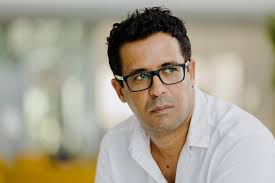 Cruzar um oceano para escrever