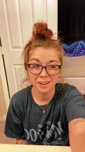 Heather Sinnott's Instagram, Twitter & Facebook