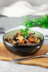 Jagertopf Mit Hirschfleisch Ein Leckerer Und Gesunder Low Carb Eintopf Rezept Lebensmittel Essen Lecker Eintopf
