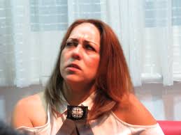 somos el espectador: SCARLETT ROBLES EN DUERME MI AMOR