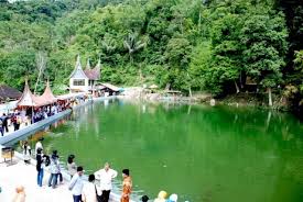 Tempat sampling penelitian adalah di sungai sago kota pekanbaru dengan pengambilan sampel pada 5 (lima) stasiun sampling di sepanjang sungai sago. Ikan Sakti Objek Wisata Legenda Menarik Di Agam