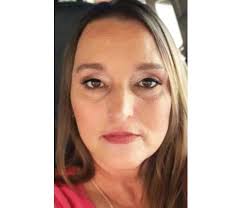 Lisa Lintz, of Niles