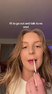 roku city in da back #saturday #gettingready #localbar #girlsnight