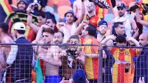 بث مباشر مشاهدة مباراة الاهلي ضد الترجي التونسي اليوم ، يستقبل الملعب الألمبي حمادي العقربي مباراة من العيار الثقيل تجمع بين فريقي الأهلي ونظيره الترجي التونسي اليوم وذلك في إطار منافسات مباراة الذهاب بدور نصف النهائي من بطولة دوري أبطال إفريقيا لكرة. Ø´Ø§Ù‡Ø¯ Ù„Ø§ÙØªØ© Ù†Ø§Ø±ÙŠØ© Ù…Ù† Ø¬Ù…Ø§Ù‡ÙŠØ± Ø§Ù„ØªØ±Ø¬ÙŠ Ø¶Ø¯ Ø§Ù„Ø²Ù…Ø§Ù„Ùƒ Ù‚Ø¨Ù„ Ø§Ù†Ø·Ù„Ø§Ù‚ Ø§Ù„Ù…Ø¨Ø§Ø±Ø§Ø©