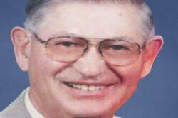 Steen a lifelong farmer, lifelong helper