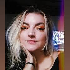 dani west (@daniwesthelle)