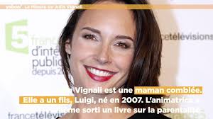 This is julia vignali / démo by julia vignali on vimeo, the home for high quality videos and the people who love them. La Minute De Julia Vignali