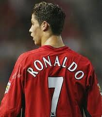 Cristiano ronaldo first joined manchester united in 2003 for €19 million from sporting cp. Nike Manchester United Trikot 7 Cristiano Ronaldo 2003 04 Vodafone Rot Herren S M L Xl Xxl Gunstig Online Kaufen Bestellen Shop Spieler Trikot De Marktplatz Retro Vintage Fussball Trikots Von Superstars