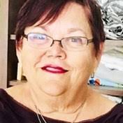 Beth Bertram's Instagram, Twitter & Facebook