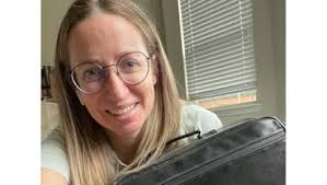 Amazon.com: Fireproof Document Bag (17 x 12 x 5 inch) with Lock, 5200°F  Fireproof Document Lock Box with Shoulder Strap, Multi-Layer Important  Document Safe Storage, Fire Safe File Organizer : Tools &