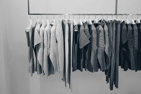 Jurusan fashion design atau desain mode adalah ilmu yang menggabungkan prinsip seni dengan desain dan manufaktur atau produksi akan sebuah produk. Tertarik Dengan Dunia Fashion 5 Jurusan Kuliah Ini Bisa Jadi Pilihanmu