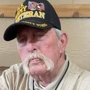 Nicole Griffey's Instagram, Twitter & Facebook