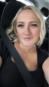 My boyfriend and I are wanting to do a couples session and are looking for  a reasonably priced photographer! I'm hoping in the same session we could  get a couple photos of