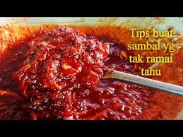 Tak sampai seminggu ramai ada yang mengeluh dah tak ada idea nak masak apa hari ini untuk menu berbuka puasa atau bersahur. Sambal Tumis Ikan Bilis Nasi Lemak Simple Tapi Kompom Sedap Cara Masak Rjnina Youtube Di 2021 Nasi Lemak Resep Makanan Tumis