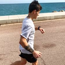 His prodigal talent earned him a contract in the premier motogp championship for the 2019 season where he ended up at a creditable 5th position, despite not winning a single. Fabio Quartararo On Twitter Semi Marathon 21km