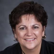 Kimberly Wiles's Instagram, Twitter & Facebook