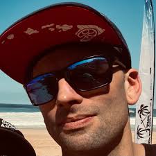 Dave DeLong: "@krzyzanowskim Every single te…"