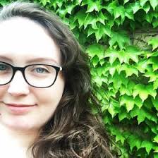 Janel Naro's Instagram, Twitter & Facebook