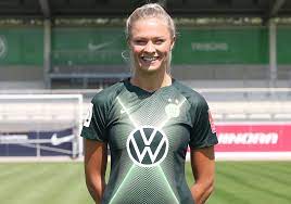 Wolfsburg are two points behind bayern munich with one match left in each game. Vfl Lazarett Wachst Auch Rolfo Fehlt Mindestens Sechs Wochen Regionalheute De