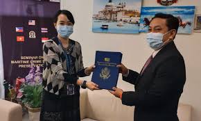 Hal ini menjadi tantangan tersendiri bagi indonesia untuk memajukan maritimnya. Kedutaan Anjur Program Bahasa Inggeris Untuk Agensi Penguatkuasaan Maritim Malaysia Maritim Malaysia Kedutaan A S Di Malaysia