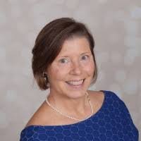 Ashlie Ramos's Instagram, Twitter & Facebook