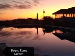 Il bagno europa vi accoglierà in uno stabilimento balneare che mantiene immutata la tradizione e il fascino della versilia storica, una distesa di finissima sabbia fa da padrona dove tende e ombrelloni, con ampi spazi fra loro, permettono ai nostri ospiti di godersi le vacanze e garantiscono relax e riposo. Stabilimenti Balneari Marina Di Pietrasanta Mondo Balneare