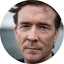 136: David Mitchell, novelist — Always Take Notes