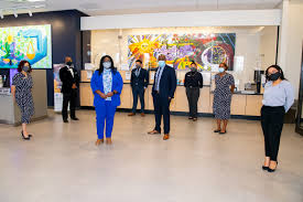 But, it didn't always cascade down to the branches like it should have. Chase Bank Opens New Community Center In Crenshaw District Los Angeles Sentinel Los Angeles Sentinel Black News