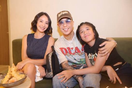 Katie shines with her parents Katrina Halili and Kris Lawrence as they  enjoy a sweet family moment at Dream Work Dream Play, Parañaque Manila,filled  with smiles, laughter, and fun.❣️