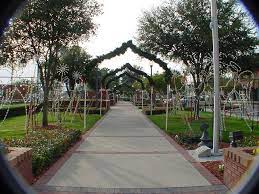 Plant City Florida Images Plant City Fl Mccall Park In Downtown Plant City All Ready For Christmas Plant City Florida Florida Images Plants